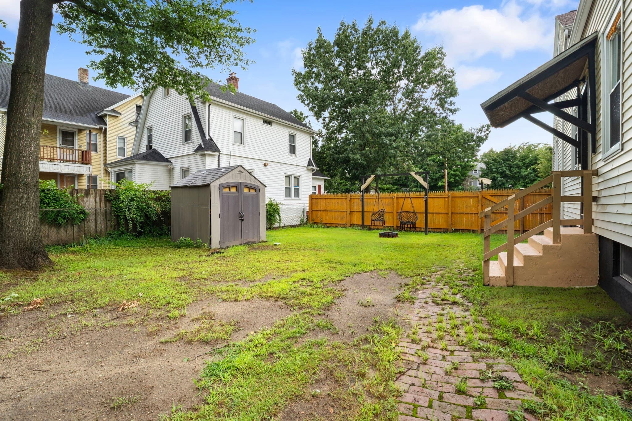Single Family Residence at 19 Suffolk St, Springfield MA 01109, Springfield, photo 27 of 27