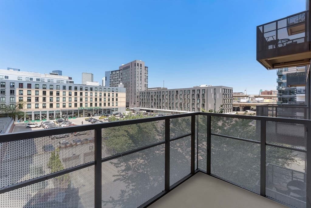 32 Traveler St # 413, Boston MA 02118 photo 13