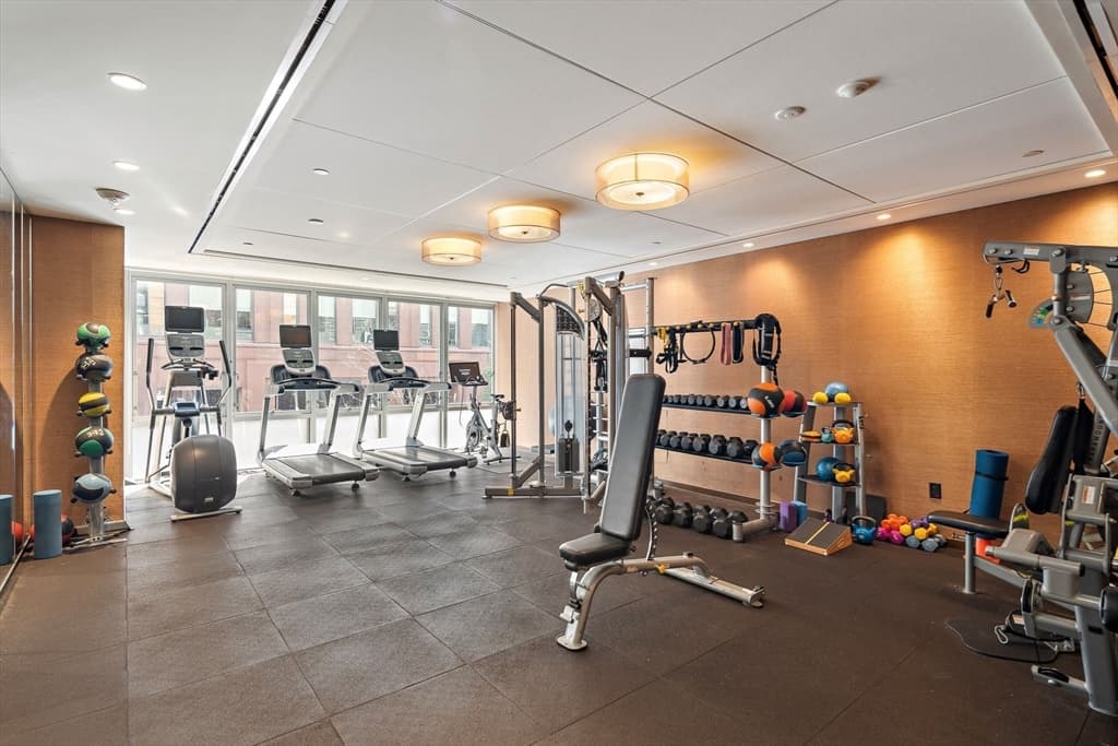 32 Traveler St # 413, Boston MA 02118 photo 15