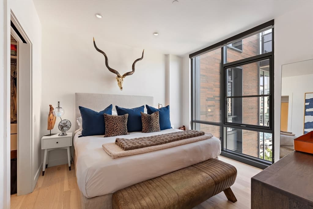 32 Traveler St # 413, Boston MA 02118 photo 8