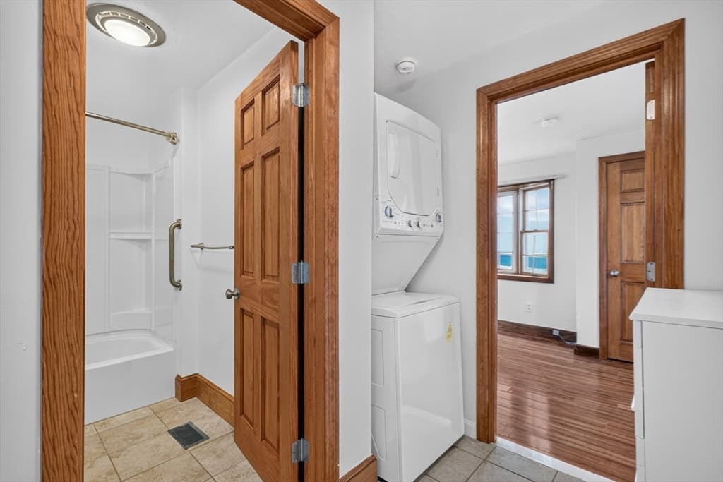34 Bay View St, Quincy MA 02169 photo 16