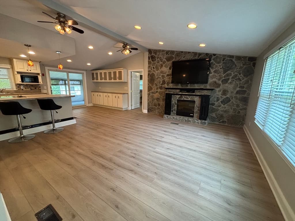 7-9 South Meadow Village # 7, Carver MA 02330 photo 3
