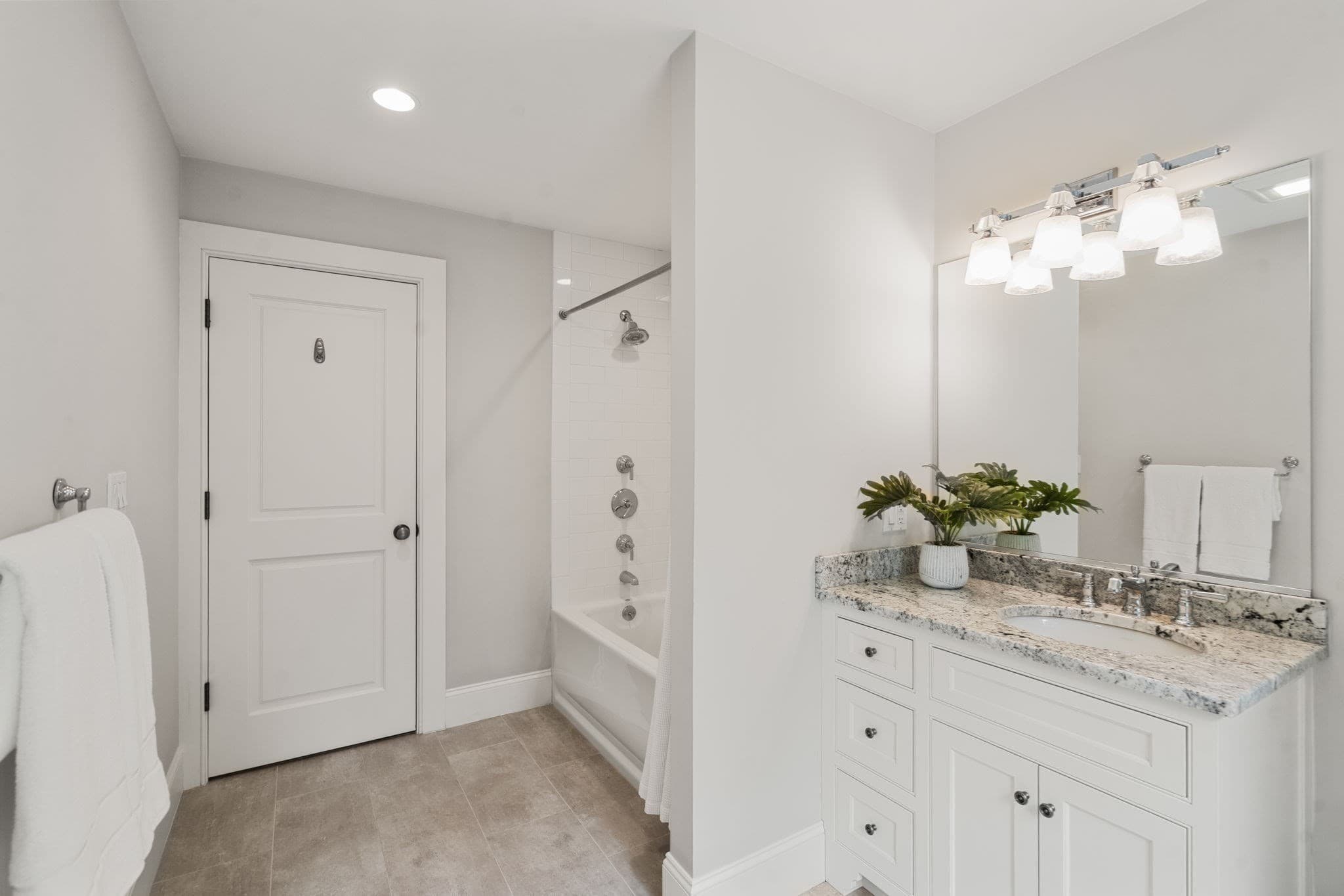 Condominium at 32 Maple Lane # 32, Medfield MA 02052, Medfield, photo 19 of 41