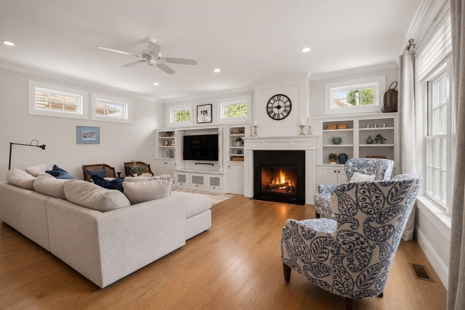 Condominium at 32 Maple Lane # 32, Medfield MA 02052, Medfield, photo 8 of 41