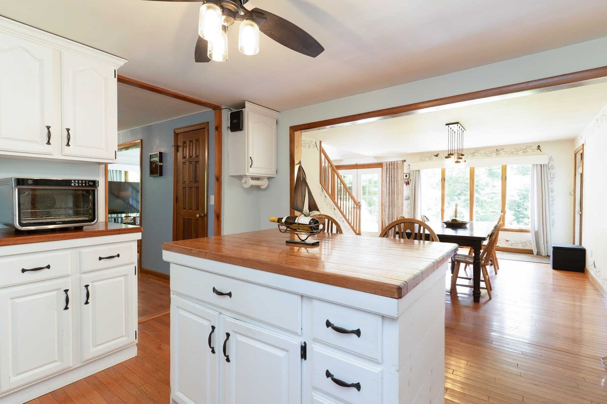Single Family Residence at 31 Little Alum Rd, Brimfield MA 01010, Brimfield, photo 10 of 42