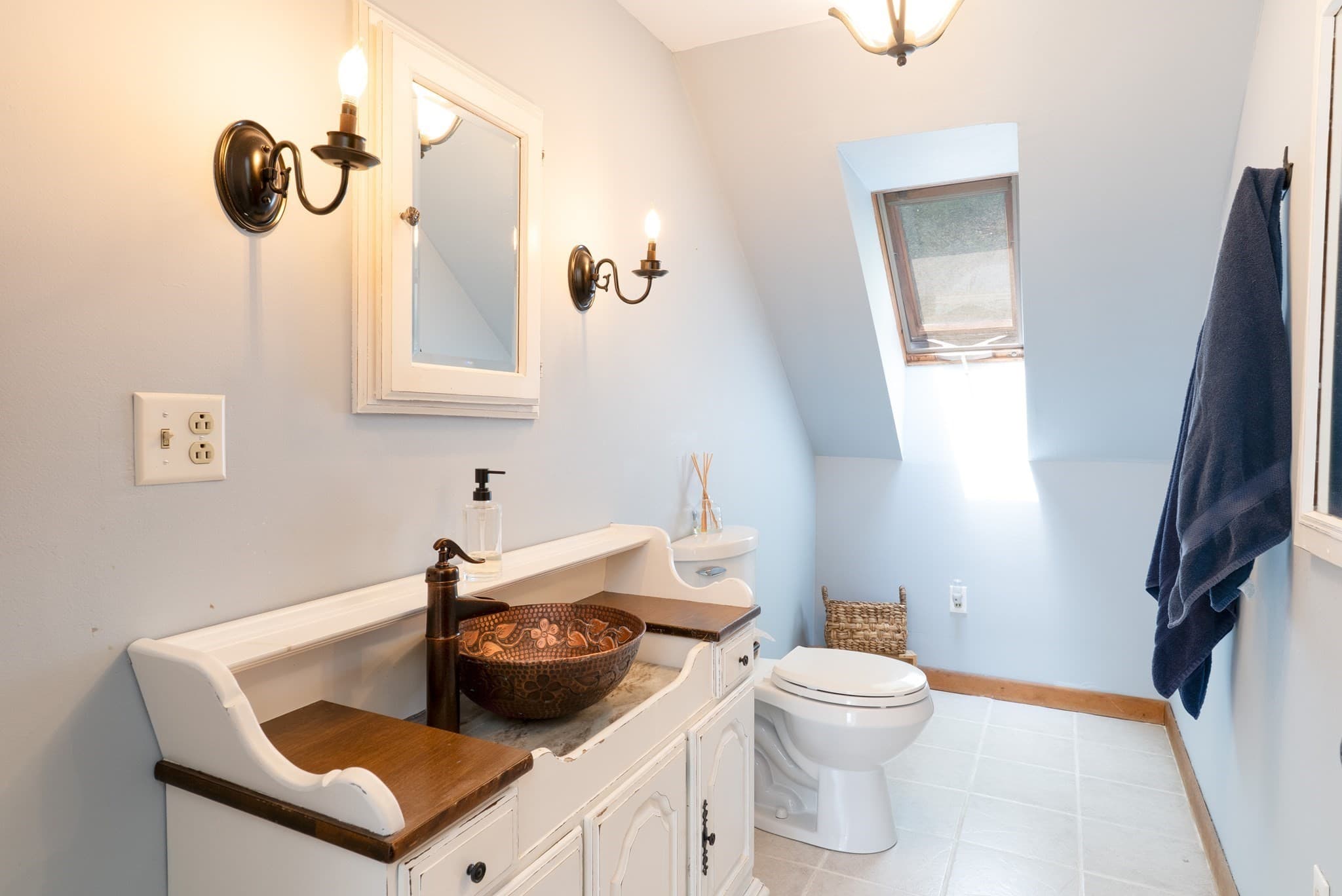 Single Family Residence at 31 Little Alum Rd, Brimfield MA 01010, Brimfield, photo 25 of 42