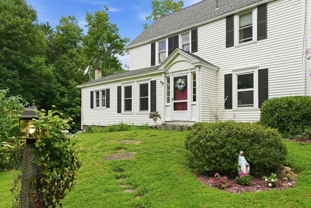 211 Main St, Wilbraham MA 01095 photo 2