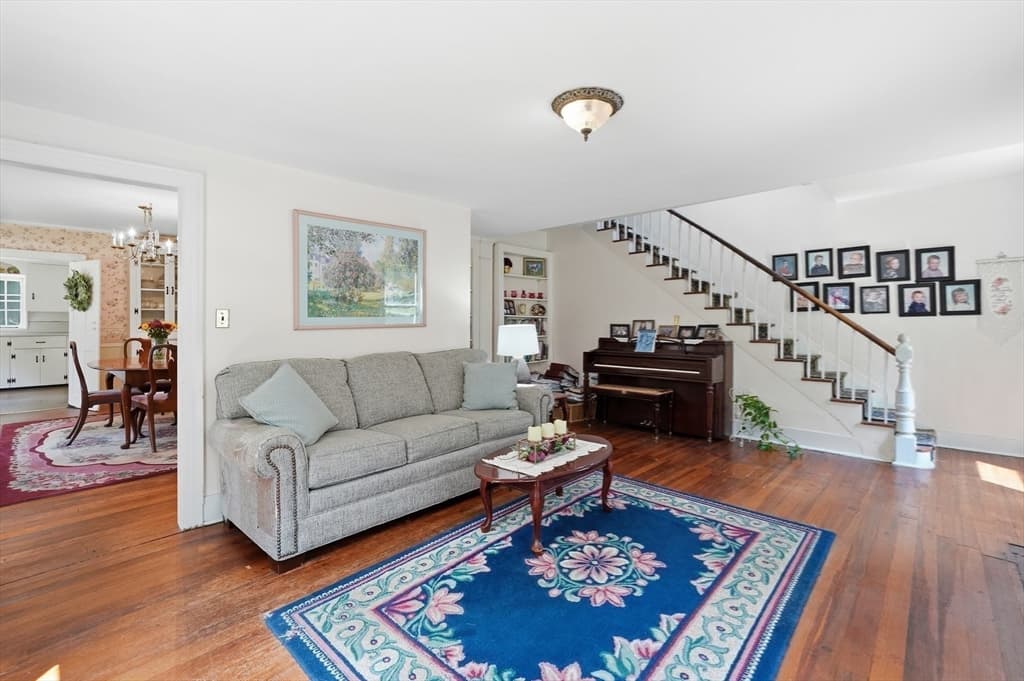 211 Main St, Wilbraham MA 01095 photo 22