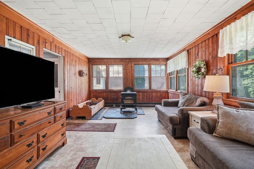 211 Main St, Wilbraham MA 01095 photo 10