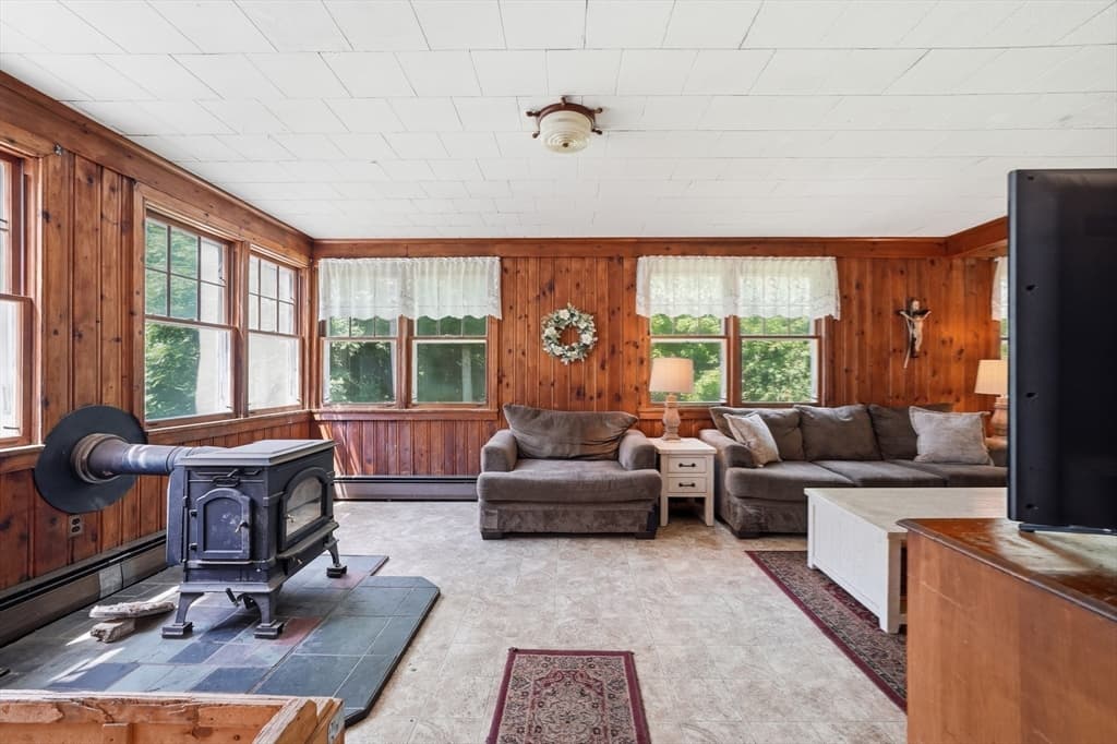 211 Main St, Wilbraham MA 01095 photo 11