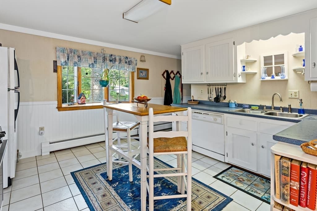 95 Winslow Rd, Falmouth MA 02556 photo 5