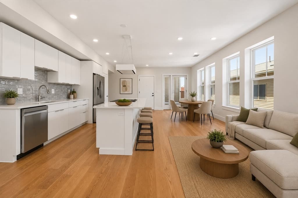 421 High St # 306, Medford MA 02155 photo 4