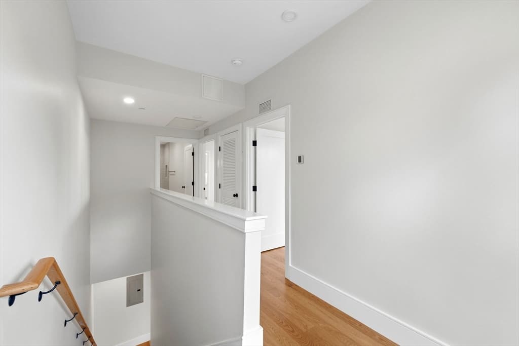 421 High St # 306, Medford MA 02155 photo 8