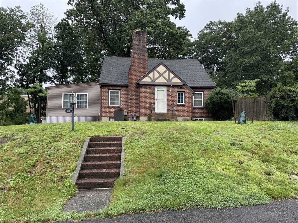 217 Depot Street, Fitchburg MA 01420 photo 2