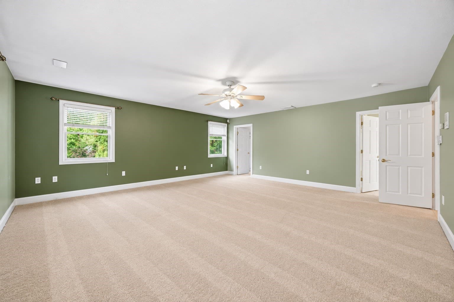Single Family Residence at 10 Lyman Barnes Rd, Brimfield MA 01010, Brimfield, photo 12 of 42
