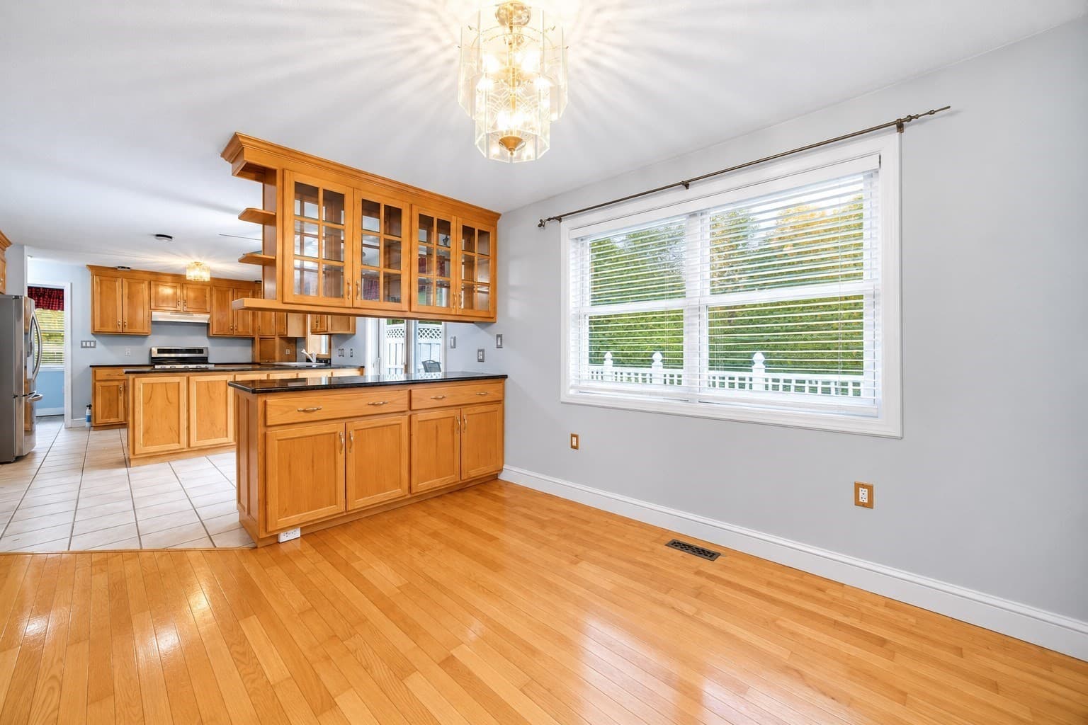 Single Family Residence at 10 Lyman Barnes Rd, Brimfield MA 01010, Brimfield, photo 5 of 42