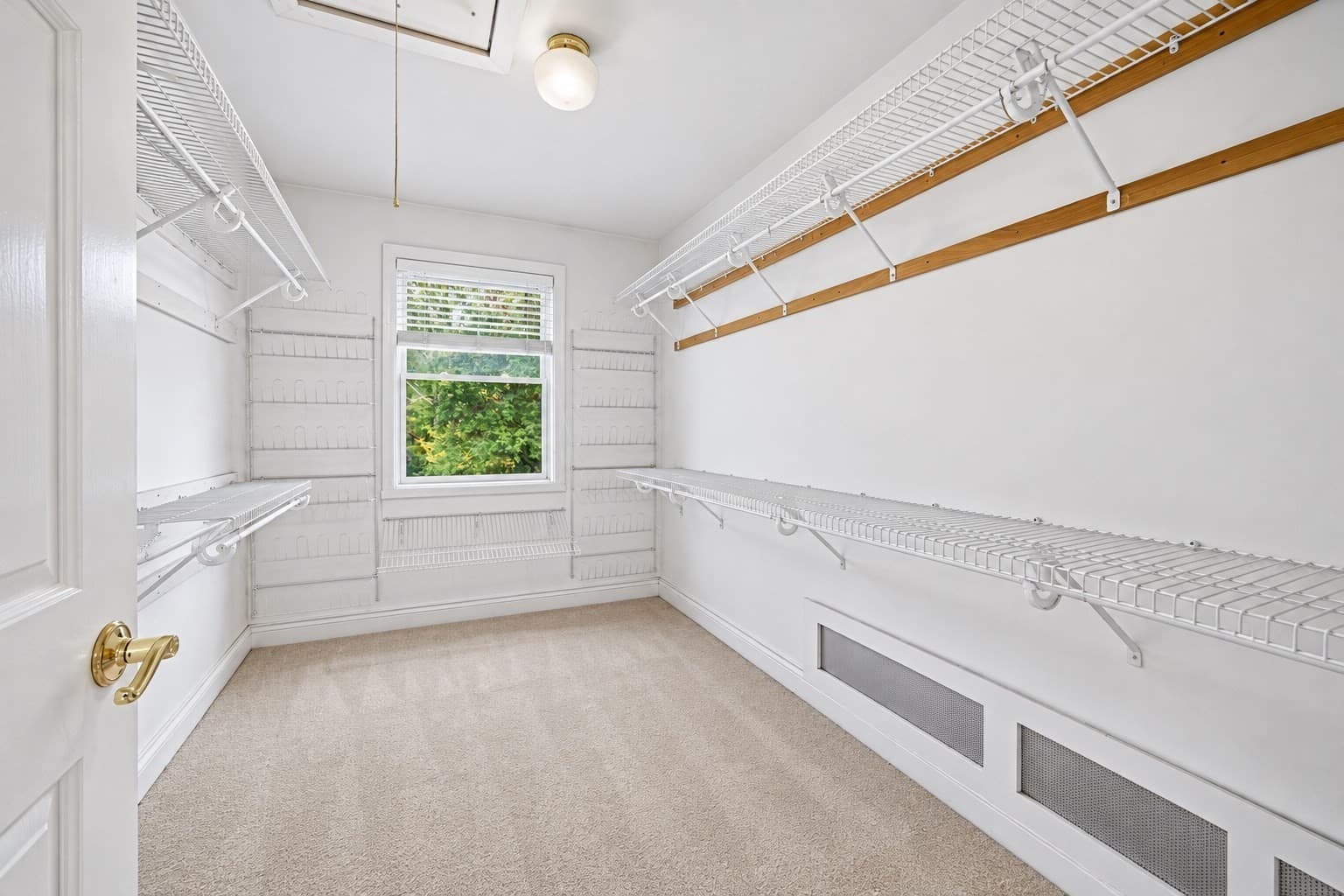 Single Family Residence at 10 Lyman Barnes Rd, Brimfield MA 01010, Brimfield, photo 15 of 42