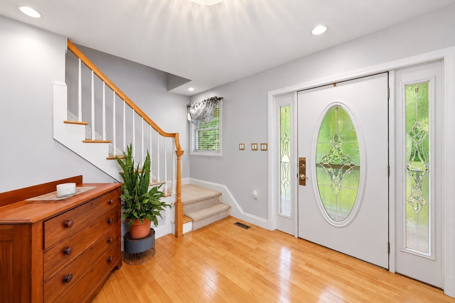 Single Family Residence at 10 Lyman Barnes Rd, Brimfield MA 01010, Brimfield, photo 4 of 42
