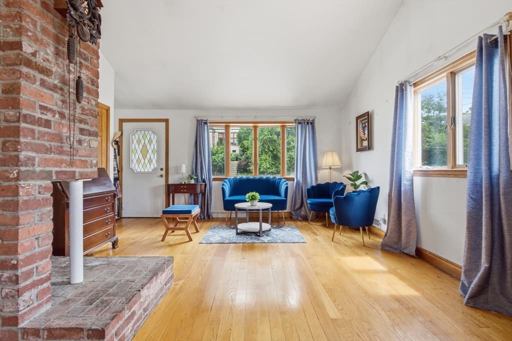 32 Brayton Rd, Boston MA 02135 photo 16