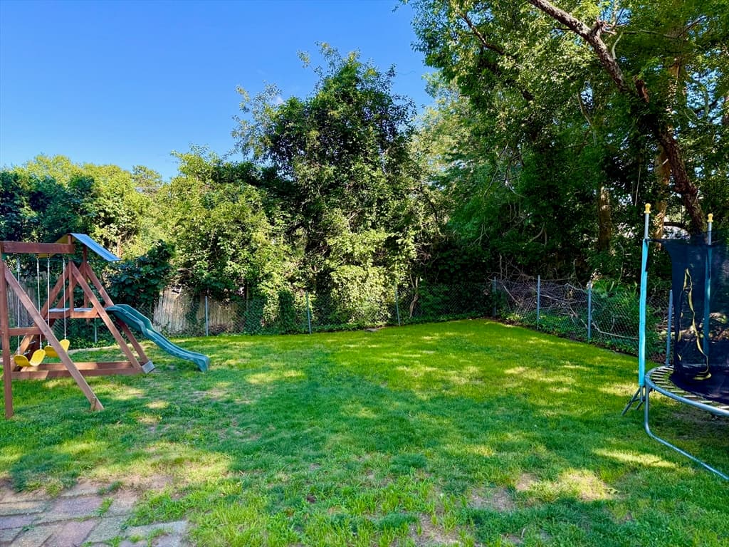 72 Handy Rd, Bourne MA 02559 photo 3
