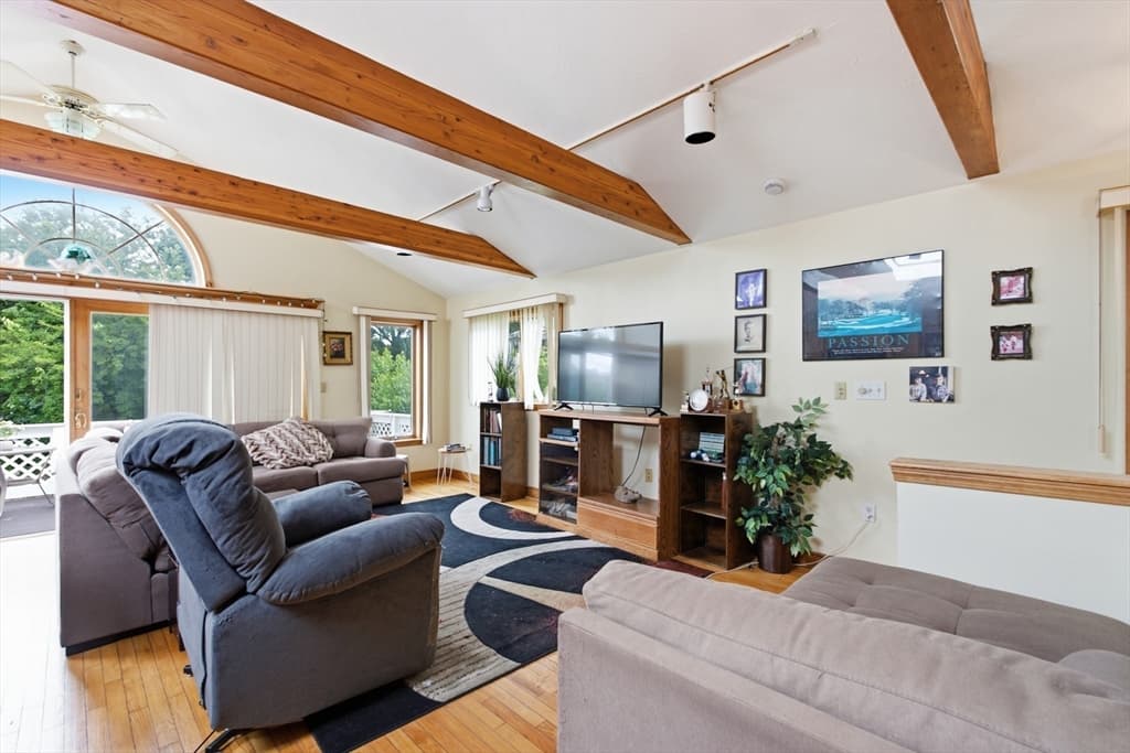 32 Brayton Rd, Boston MA 02135 photo 7