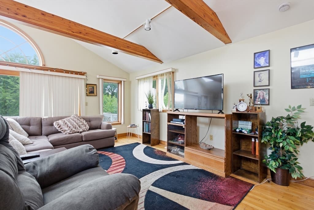 32 Brayton Rd, Boston MA 02135 photo 8