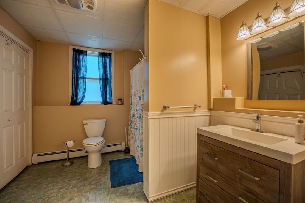 360 Perron Ave, Somerset MA 02726 photo 28