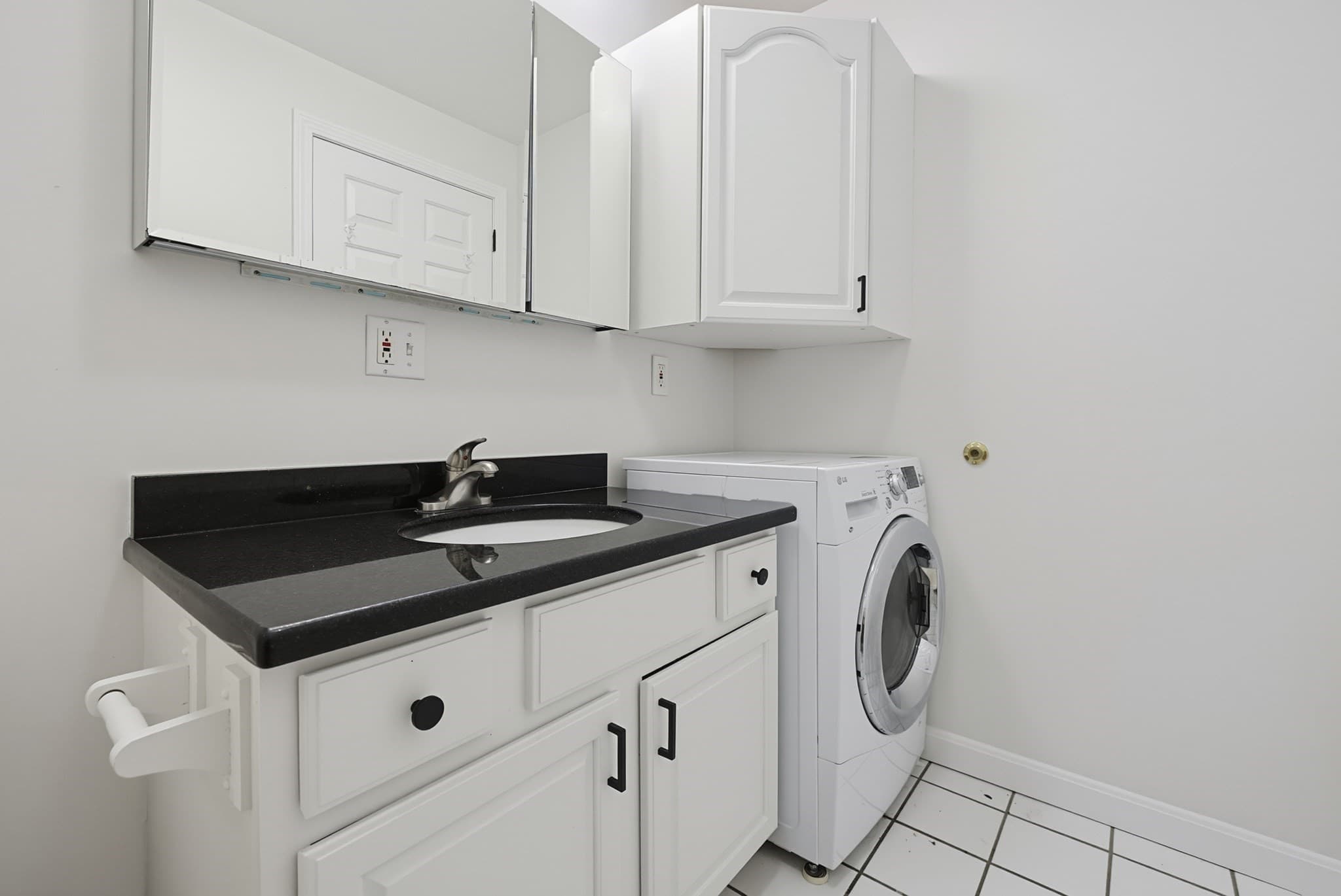Condominium at 1 Davenport Street # 8, Cambridge MA 02140, Cambridge, photo 10 of 18
