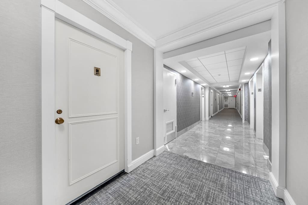 9 Hawthorne Pl # 7H, Boston MA 02114 photo 34