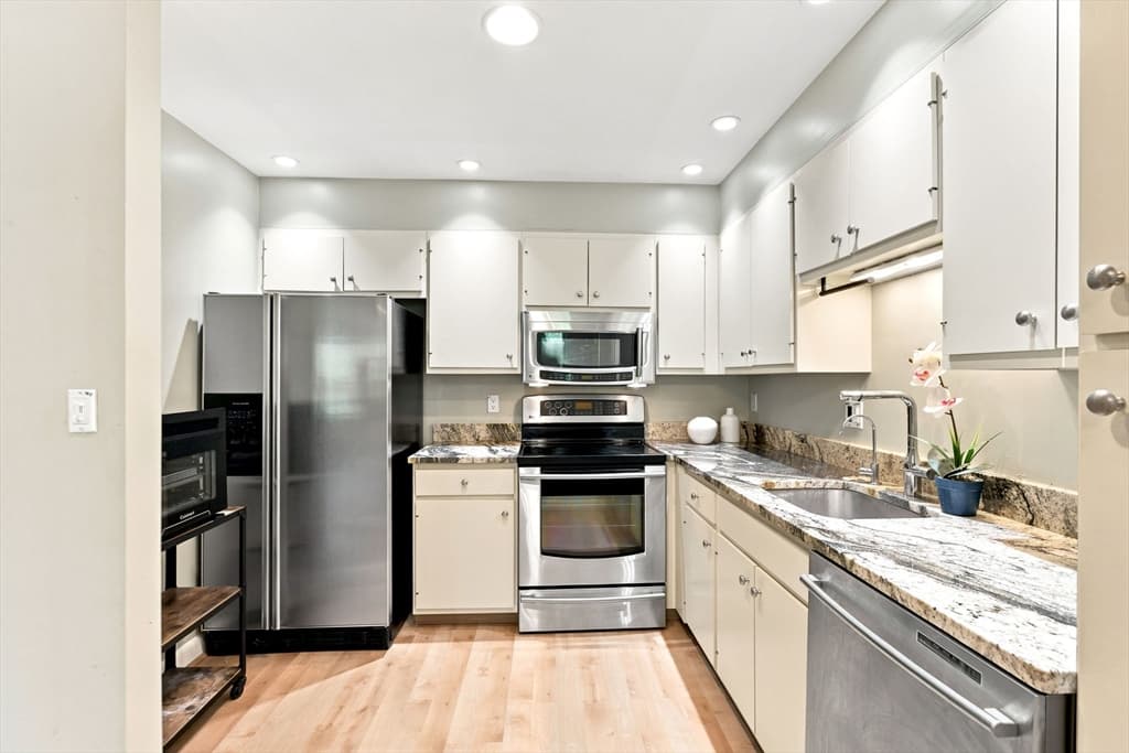 210 Nahanton St # 116, Newton MA 02459 photo 13