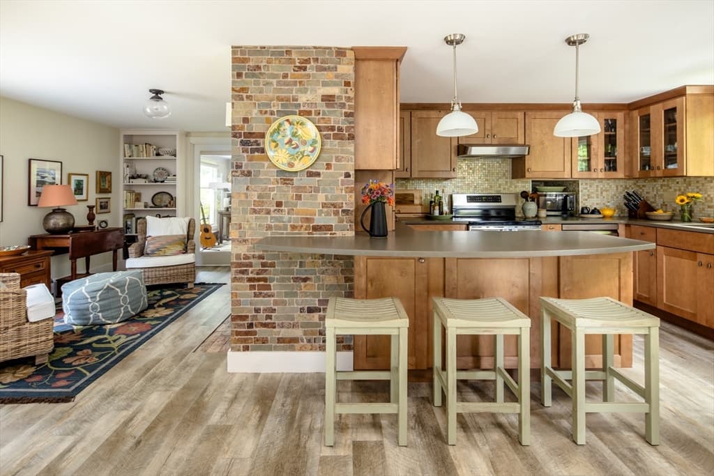 94 Aucoot Rd, Mattapoisett MA 02739 photo 22