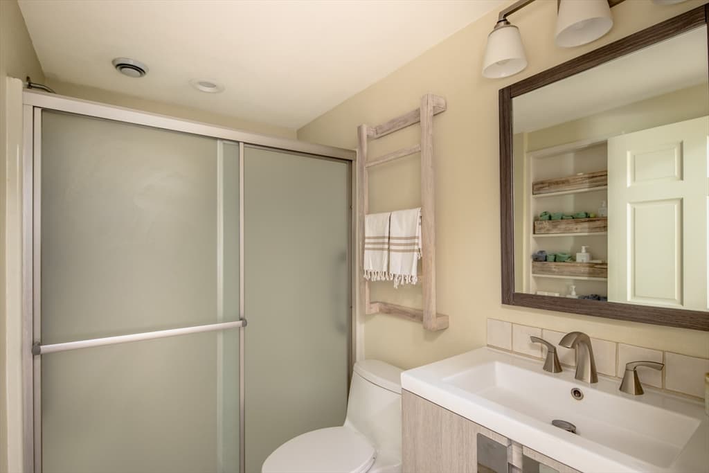 94 Aucoot Rd, Mattapoisett MA 02739 photo 28