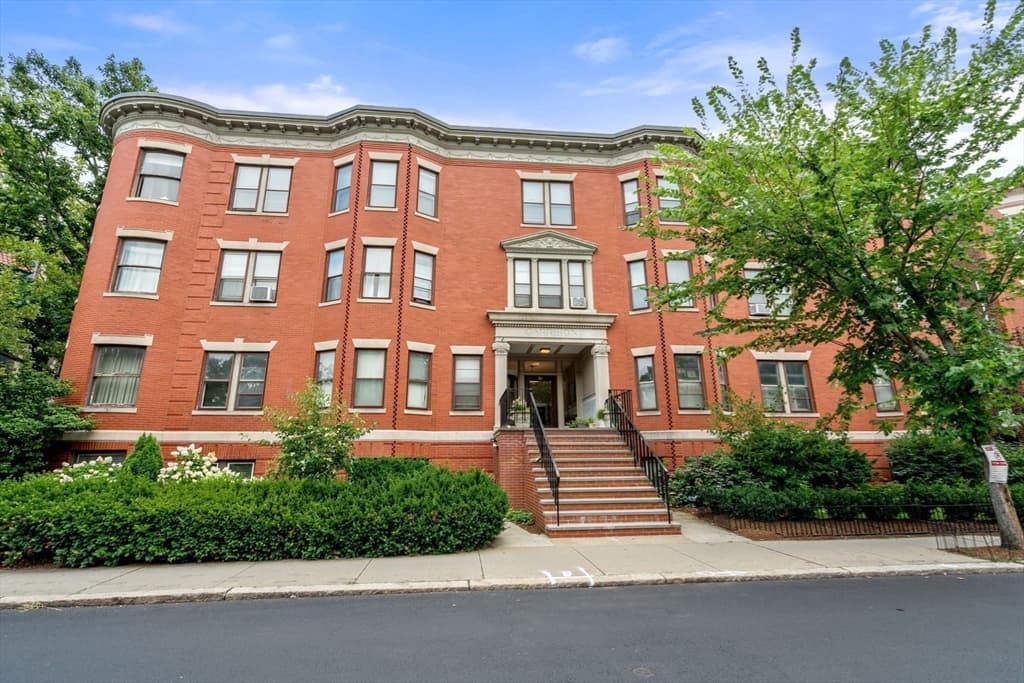 16 Garrison Road # 7A, Brookline MA 02445 photo 19