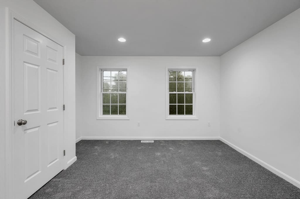 688 Gorham Street # 688, Lowell MA 01852 photo 17