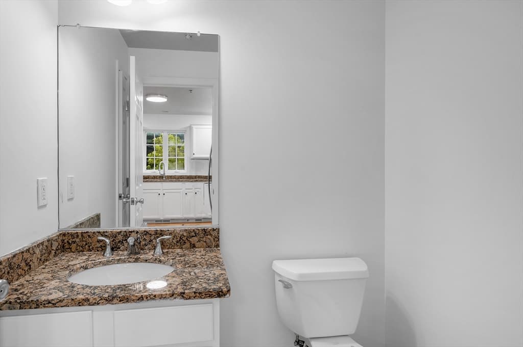 688 Gorham Street # 688, Lowell MA 01852 photo 7