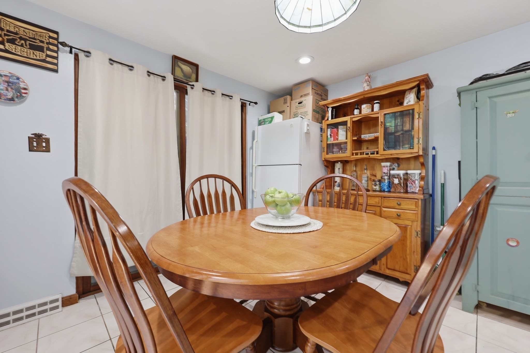 Single Family Residence at 10 Evergreen Drive, Hampstead NH 03841, Hampstead, photo 7 of 37