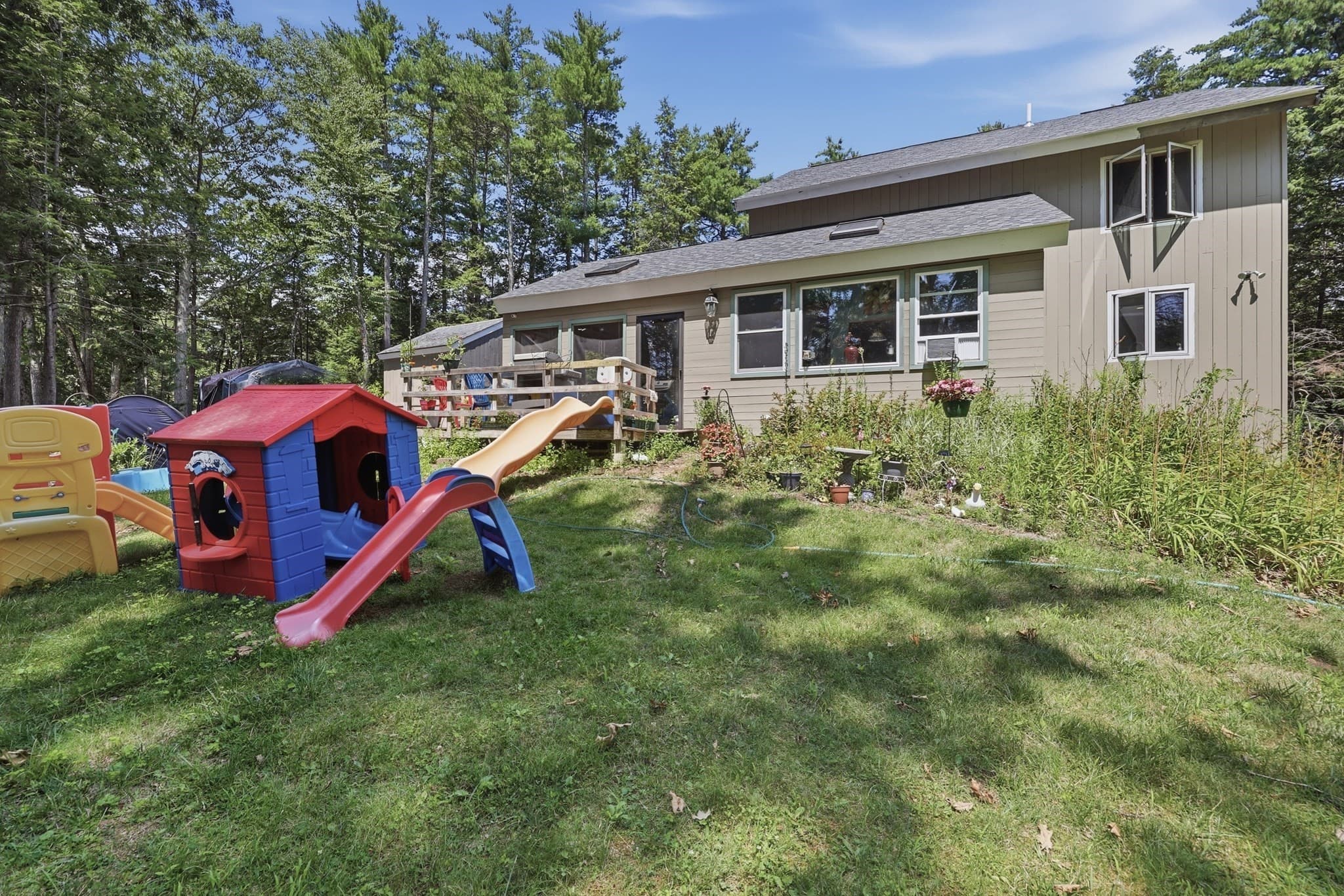 Single Family Residence at 10 Evergreen Drive, Hampstead NH 03841, Hampstead, photo 35 of 37