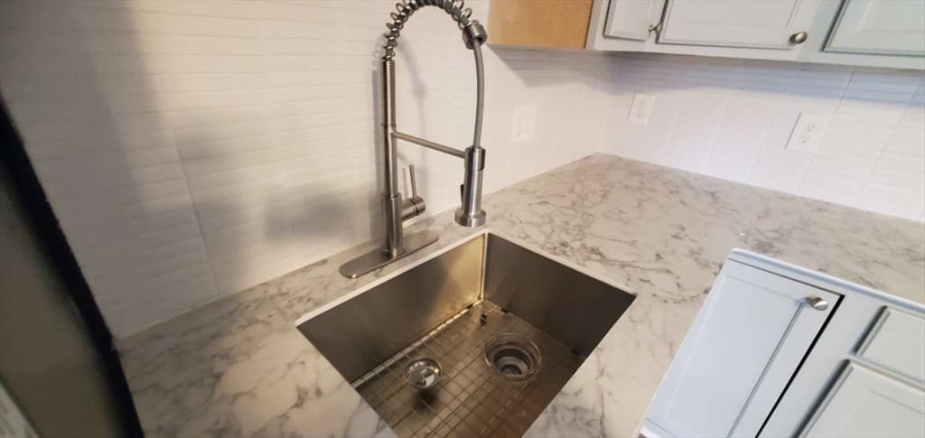 75 Woodruff Rd, Clinton MA 01510 photo 4