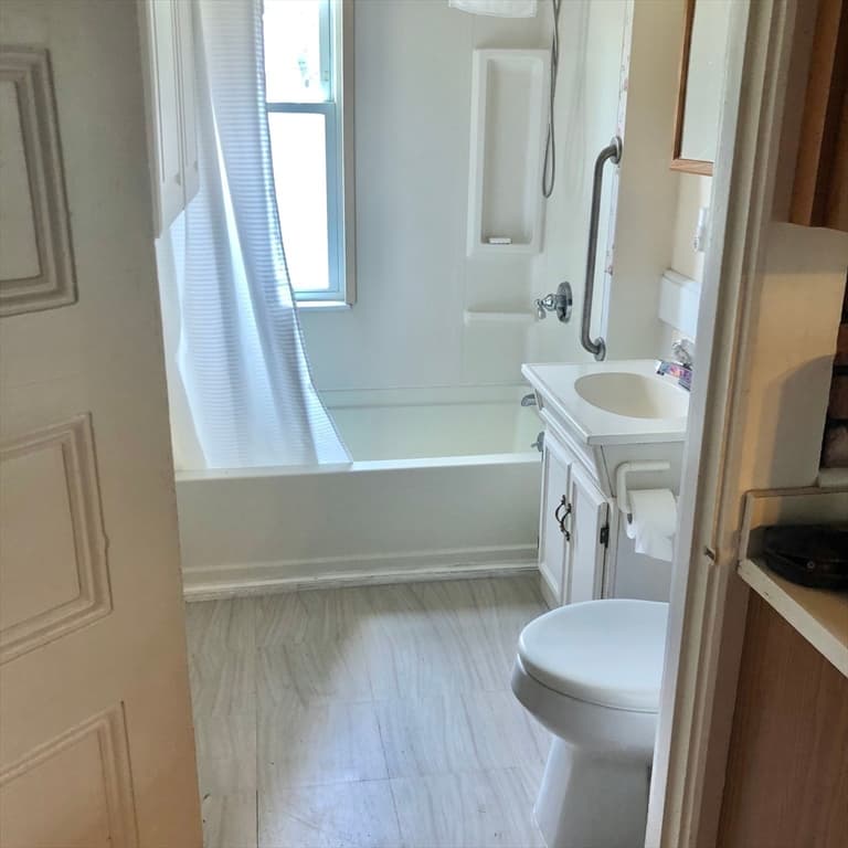 16 California Court, Clinton MA 01510 photo 32