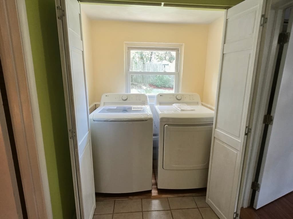 Single Family Residence at 13 Park Lane, Wayland MA 01778, Wayland, photo 12 of 16