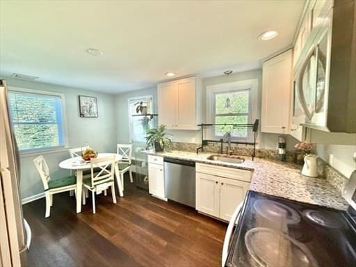 163 Atkinson Ave, Stoughton MA 02072 photo 3