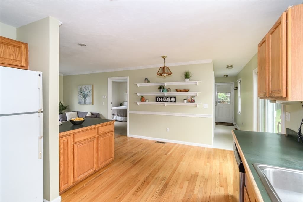 16 Willow St # 16, Natick MA 01760 photo 7