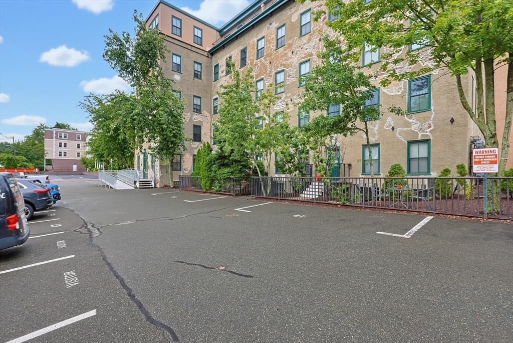 Condominium at 426 Mount Hope St # 308, North Attleboro MA 02760, North Attleboro, photo 28 of 28
