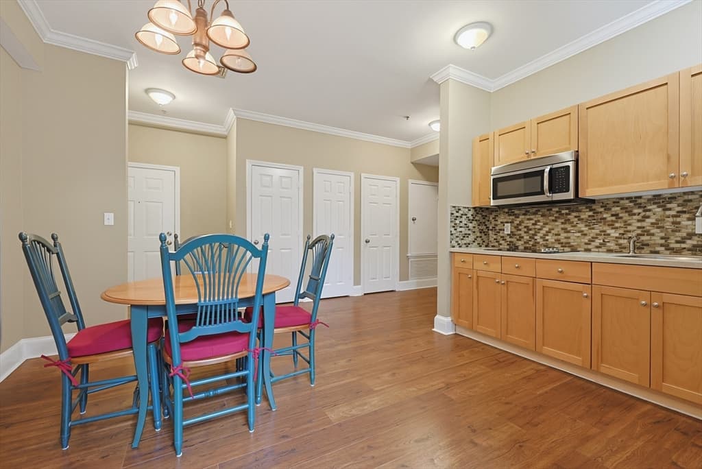Condominium at 426 Mount Hope St # 308, North Attleboro MA 02760, North Attleboro, photo 11 of 28