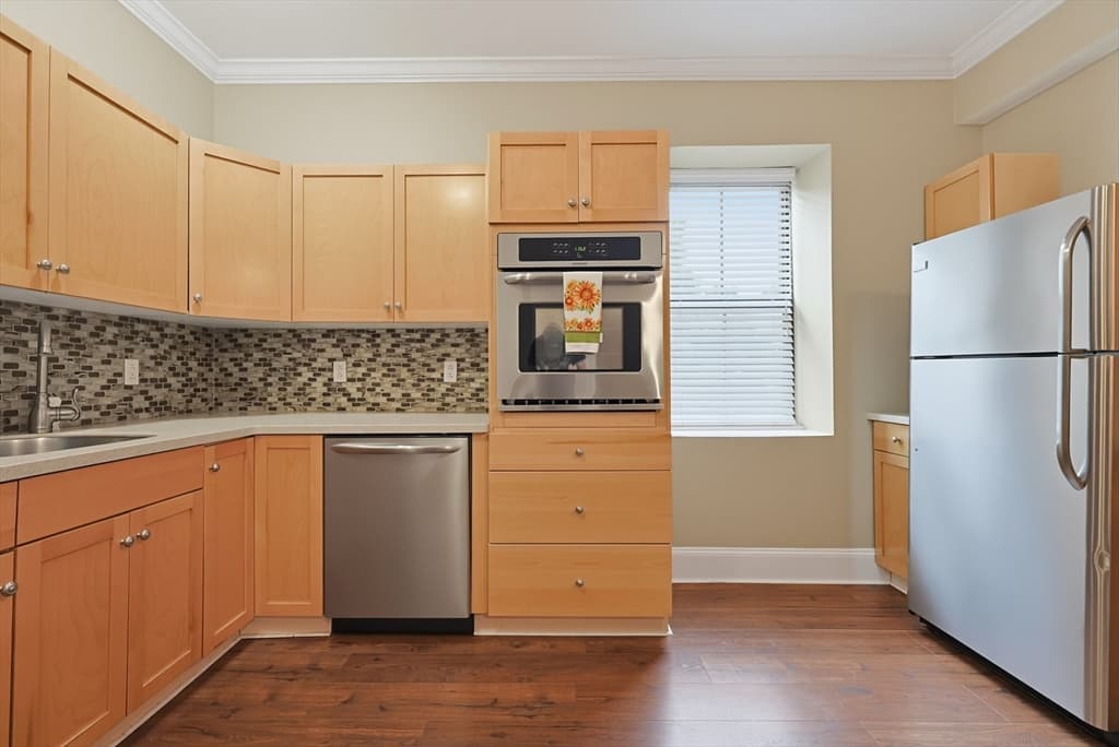 Condominium at 426 Mount Hope St # 308, North Attleboro MA 02760, North Attleboro, photo 8 of 28