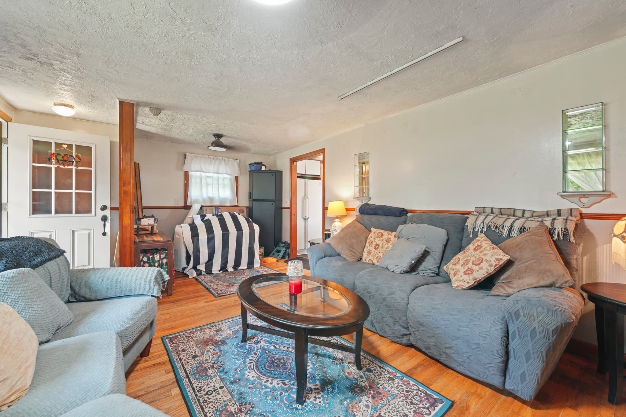 Single Family Residence at 122 Paula Cir, East Brookfield MA 01515, East Brookfield, photo 9 of 38