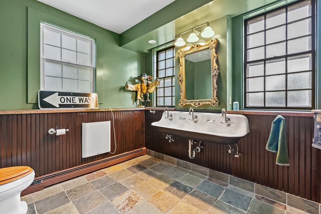 16 Williams St, Easton MA 02356 photo 34