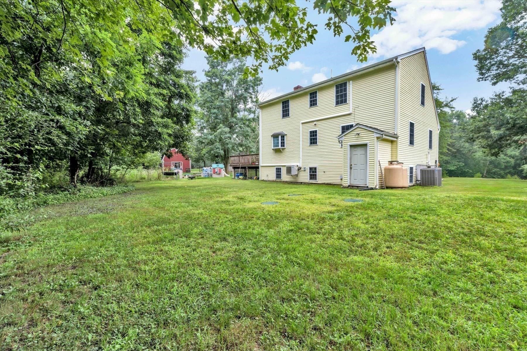 Single Family Residence at 69R Anthony St, Berkley MA 02779, Berkley, photo 5 of 42