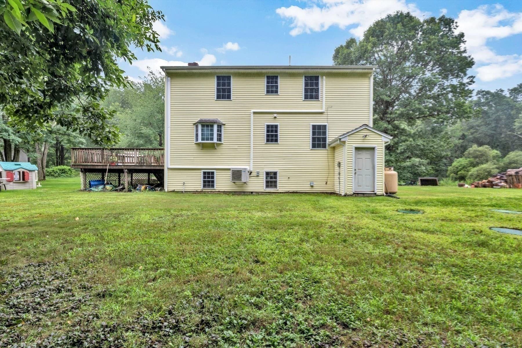 Single Family Residence at 69R Anthony St, Berkley MA 02779, Berkley, photo 33 of 42