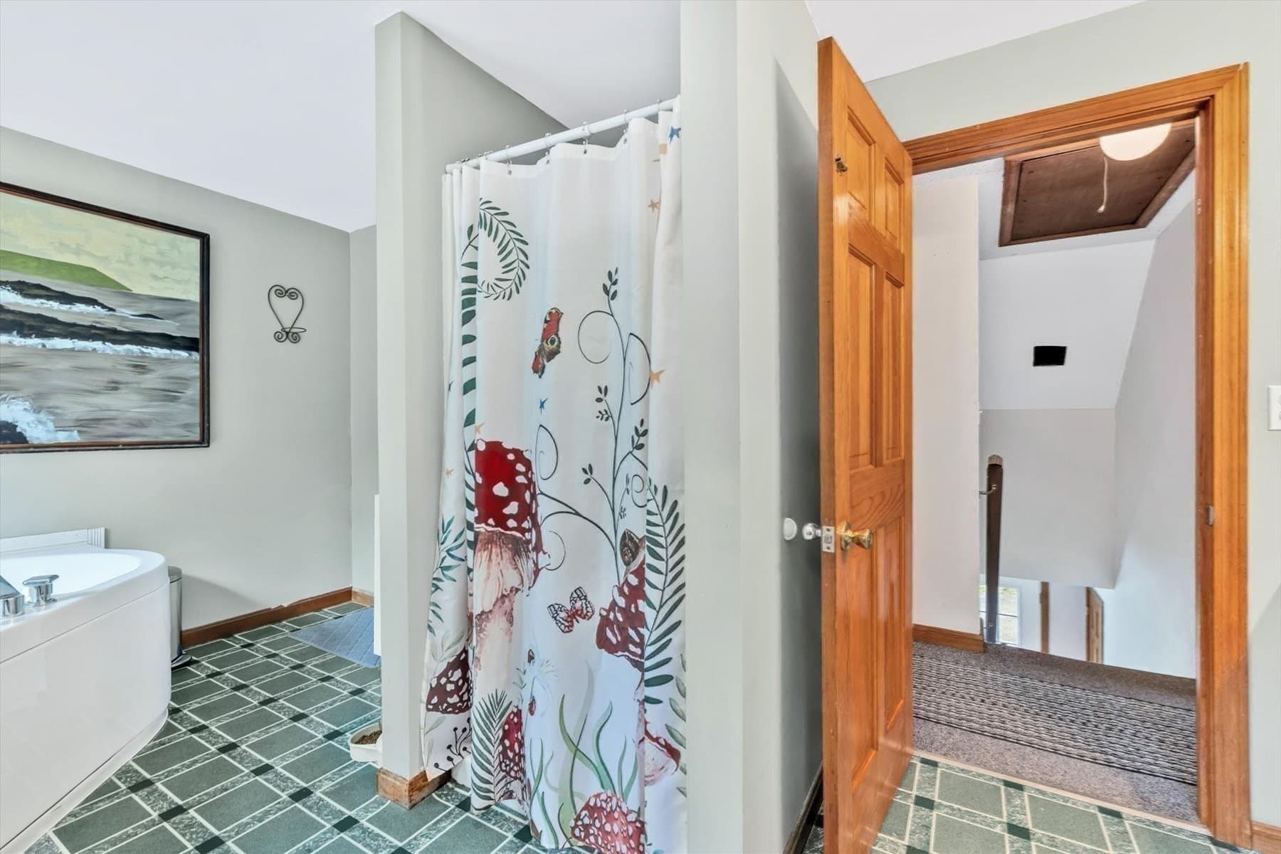Single Family Residence at 69R Anthony St, Berkley MA 02779, Berkley, photo 29 of 42